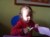 sarah-recortando-04