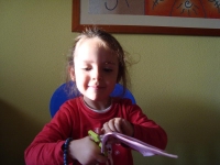 sarah-recortando-05