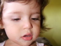 Que tienes ahí mama? dejame ver